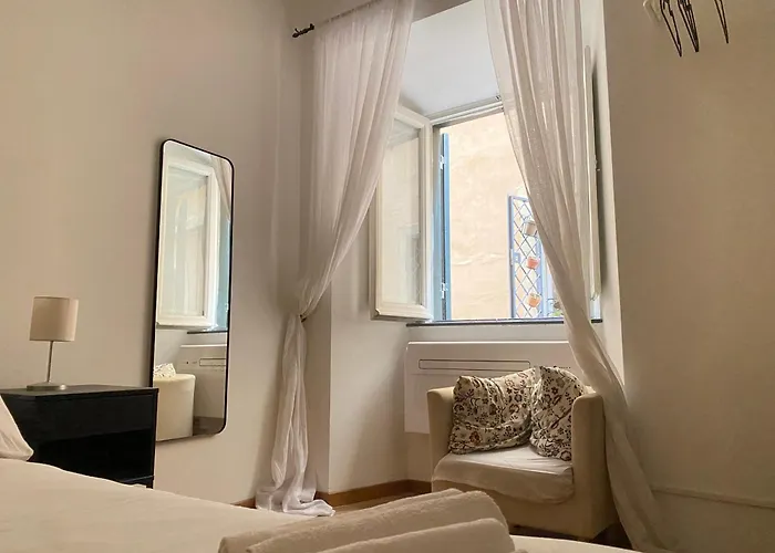 Zaira's House - Largo Argentina Campo De' Fiori Apartment Rom